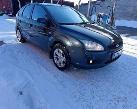 Сірий Форд Фокус, об'ємом двигуна 1.6 л та пробігом 219 тис. км за 3500 $, фото 1 на Automoto.ua