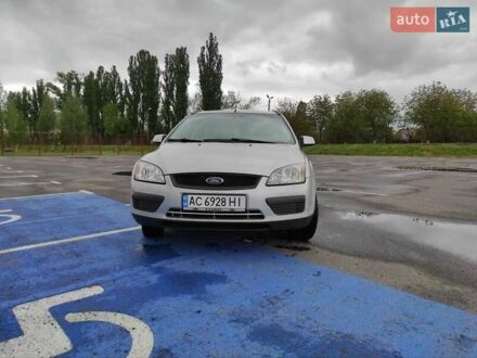 Форд Фокус 2006 в Луцке на Automoto.ua Серый Форд Фокус, объемом двигателя 1.6 л и пробегом 312 тыс. км за 4100 $, фото 1 на Automoto.ua