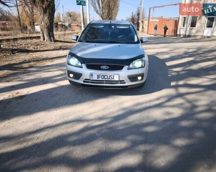 Сірий Форд Фокус, об'ємом двигуна 1.6 л та пробігом 316 тис. км за 4700 $, фото 1 на Automoto.ua