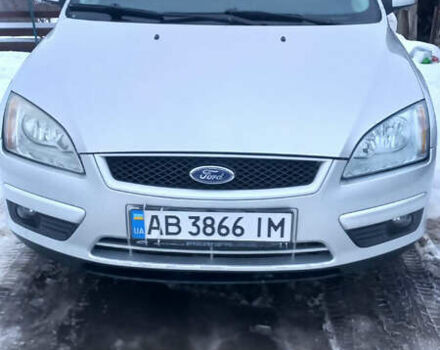 Серый Форд Фокус, объемом двигателя 1.6 л и пробегом 260 тыс. км за 5200 $, фото 1 на Automoto.ua