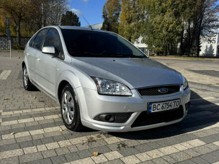 Серый Форд Фокус, объемом двигателя 2 л и пробегом 328 тыс. км за 4300 $, фото 1 на Automoto.ua