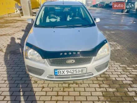Форд Фокус 2007 в Шепетовке на Automoto.ua Серый Форд Фокус, объемом двигателя 2 л и пробегом 256 тыс. км за 5500 $, фото 1 на Automoto.ua