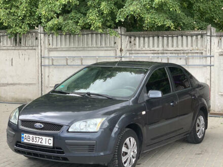 Форд Фокус 2007 у Бару на Automoto.ua Сірий Форд Фокус, об'ємом двигуна 1.4 л та пробігом 260 тис. км за 4700 $, фото 1 на Automoto.ua