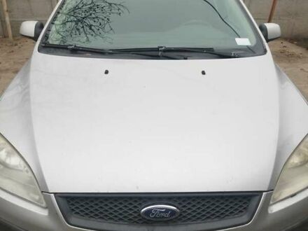 Серый Форд Фокус, объемом двигателя 1.6 л и пробегом 170 тыс. км за 5300 $, фото 1 на Automoto.ua