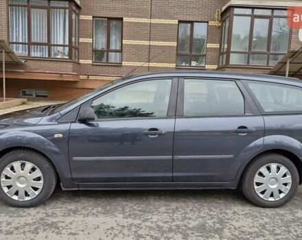 Серый Форд Фокус, объемом двигателя 1.6 л и пробегом 214 тыс. км за 5550 $, фото 1 на Automoto.ua