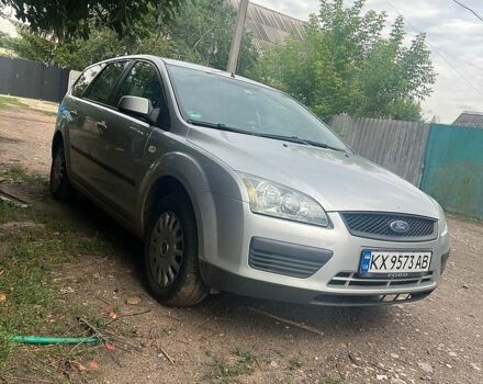 Сірий Форд Фокус, об'ємом двигуна 1.6 л та пробігом 271 тис. км за 4999 $, фото 1 на Automoto.ua