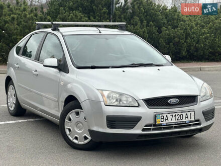 Серый Форд Фокус, объемом двигателя 1.6 л и пробегом 251 тыс. км за 4500 $, фото 1 на Automoto.ua