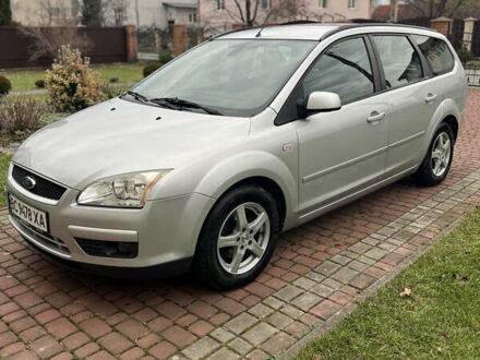 Серый Форд Фокус, объемом двигателя 1.6 л и пробегом 255 тыс. км за 4750 $, фото 1 на Automoto.ua