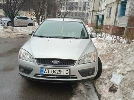 Серый Форд Фокус, объемом двигателя 1.6 л и пробегом 275 тыс. км за 3999 $, фото 1 на Automoto.ua