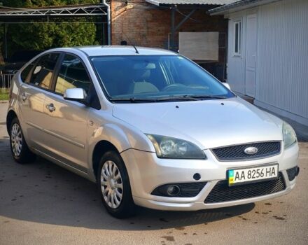 Серый Форд Фокус, объемом двигателя 1.6 л и пробегом 281 тыс. км за 3750 $, фото 1 на Automoto.ua