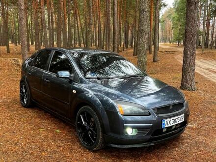 Серый Форд Фокус, объемом двигателя 1.8 л и пробегом 222 тыс. км за 4400 $, фото 1 на Automoto.ua