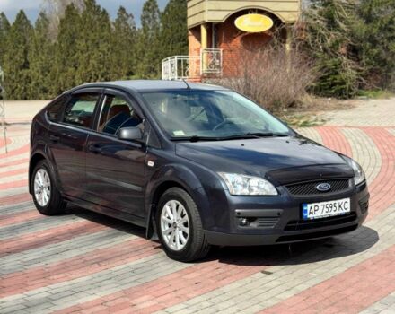 Серый Форд Фокус, объемом двигателя 1.6 л и пробегом 62 тыс. км за 6500 $, фото 1 на Automoto.ua