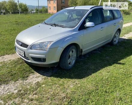 Сірий Форд Фокус, об'ємом двигуна 1.6 л та пробігом 250 тис. км за 3900 $, фото 1 на Automoto.ua