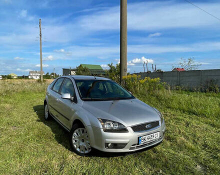 Сірий Форд Фокус, об'ємом двигуна 1.75 л та пробігом 250 тис. км за 5700 $, фото 1 на Automoto.ua