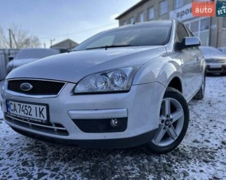 Серый Форд Фокус, объемом двигателя 1.6 л и пробегом 260 тыс. км за 5500 $, фото 1 на Automoto.ua