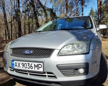 Серый Форд Фокус, объемом двигателя 1.6 л и пробегом 294 тыс. км за 4800 $, фото 1 на Automoto.ua