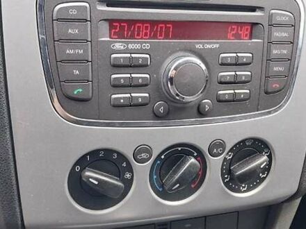 Сірий Форд Фокус, об'ємом двигуна 1.8 л та пробігом 267 тис. км за 3800 $, фото 1 на Automoto.ua