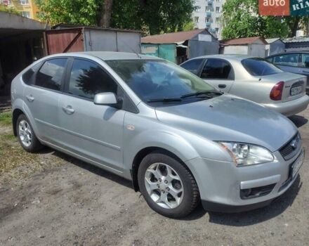 Сірий Форд Фокус, об'ємом двигуна 1.6 л та пробігом 153 тис. км за 4500 $, фото 1 на Automoto.ua