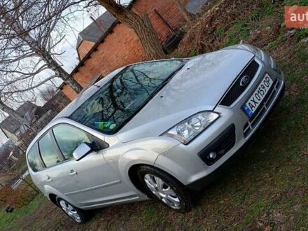 Серый Форд Фокус, объемом двигателя 1.6 л и пробегом 255 тыс. км за 4950 $, фото 1 на Automoto.ua