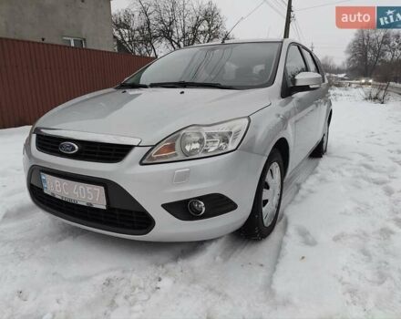 Сірий Форд Фокус, об'ємом двигуна 1.8 л та пробігом 177 тис. км за 4999 $, фото 1 на Automoto.ua