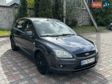 Форд Фокус 2007 в Хмельницком на Automoto.ua Серый Форд Фокус, объемом двигателя 1.6 л и пробегом 185 тыс. км за 4700 $, фото 1 на Automoto.ua