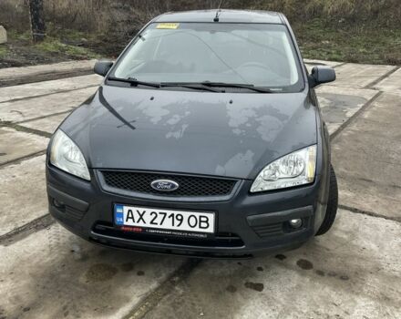 Серый Форд Фокус, объемом двигателя 1.6 л и пробегом 250 тыс. км за 4000 $, фото 1 на Automoto.ua