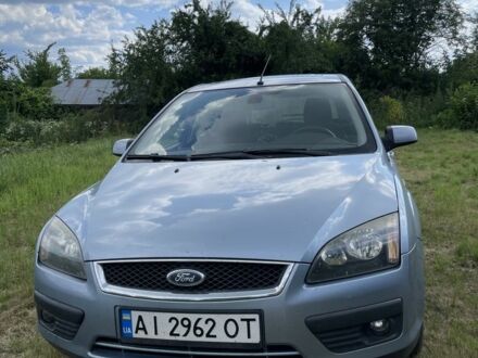 Форд Фокус 2007 в Чернигове на Automoto.ua Серый Форд Фокус, объемом двигателя 1.6 л и пробегом 242 тыс. км за 4600 $, фото 1 на Automoto.ua
