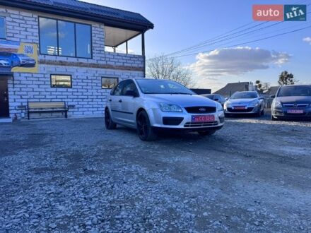 Серый Форд Фокус, объемом двигателя 1.6 л и пробегом 200 тыс. км за 5350 $, фото 1 на Automoto.ua