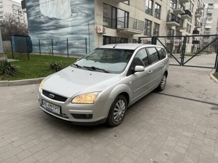 Серый Форд Фокус, объемом двигателя 1.6 л и пробегом 270 тыс. км за 3500 $, фото 1 на Automoto.ua