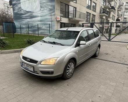 Серый Форд Фокус, объемом двигателя 1.6 л и пробегом 270 тыс. км за 3500 $, фото 1 на Automoto.ua