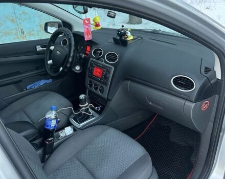 Серый Форд Фокус, объемом двигателя 1.6 л и пробегом 3 тыс. км за 3600 $, фото 1 на Automoto.ua