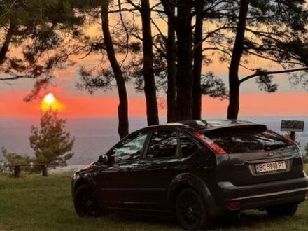 Серый Форд Фокус, объемом двигателя 1.8 л и пробегом 231 тыс. км за 4950 $, фото 1 на Automoto.ua