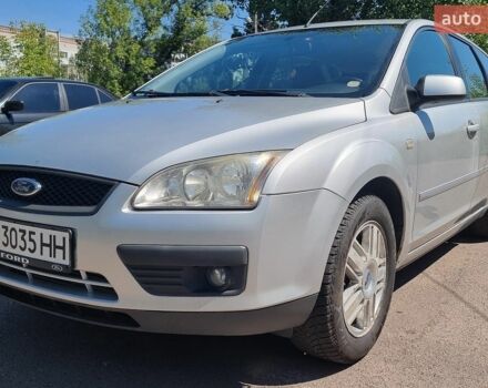 Сірий Форд Фокус, об'ємом двигуна 1.56 л та пробігом 279 тис. км за 4200 $, фото 1 на Automoto.ua