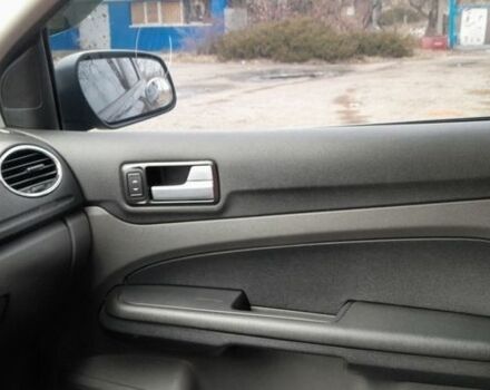 Серый Форд Фокус, объемом двигателя 1.6 л и пробегом 195 тыс. км за 7166 $, фото 1 на Automoto.ua