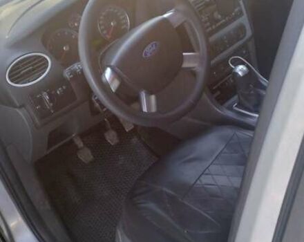 Серый Форд Фокус, объемом двигателя 1.6 л и пробегом 202 тыс. км за 4600 $, фото 1 на Automoto.ua