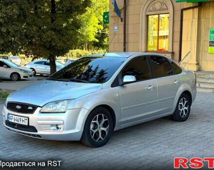 Серый Форд Фокус, объемом двигателя 1.6 л и пробегом 250 тыс. км за 3450 $, фото 1 на Automoto.ua