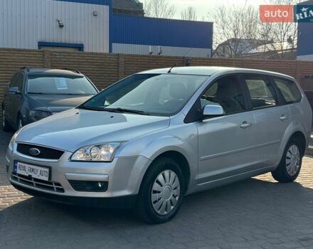 Серый Форд Фокус, объемом двигателя 1.6 л и пробегом 235 тыс. км за 5499 $, фото 1 на Automoto.ua