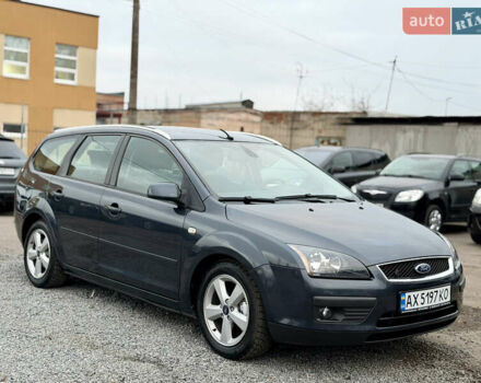 Сірий Форд Фокус, об'ємом двигуна 1.8 л та пробігом 200 тис. км за 4200 $, фото 1 на Automoto.ua