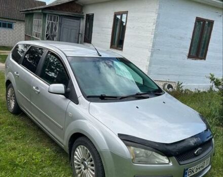 Сірий Форд Фокус, об'ємом двигуна 1.6 л та пробігом 167 тис. км за 4501 $, фото 1 на Automoto.ua