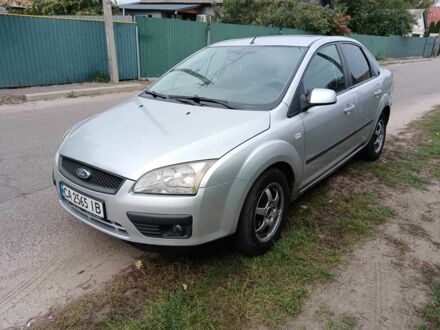 Форд Фокус 2007 в Черкассах на Automoto.ua Серый Форд Фокус, объемом двигателя 1.6 л и пробегом 272 тыс. км за 4700 $, фото 1 на Automoto.ua