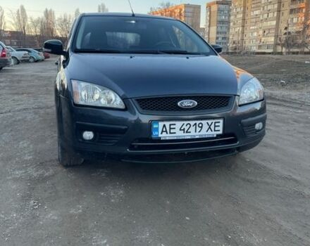 Серый Форд Фокус, объемом двигателя 1.6 л и пробегом 257 тыс. км за 4999 $, фото 1 на Automoto.ua