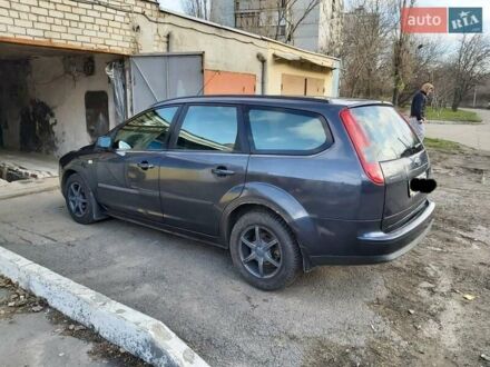 Серый Форд Фокус, объемом двигателя 1.6 л и пробегом 238 тыс. км за 5500 $, фото 1 на Automoto.ua