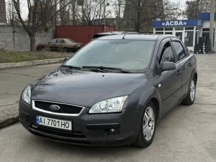 Серый Форд Фокус, объемом двигателя 1.6 л и пробегом 390 тыс. км за 3250 $, фото 1 на Automoto.ua