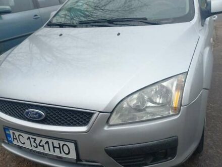 Форд Фокус 2007 в Нововолынск на Automoto.ua Серый Форд Фокус, объемом двигателя 1.8 л и пробегом 327 тыс. км за 4600 $, фото 1 на Automoto.ua