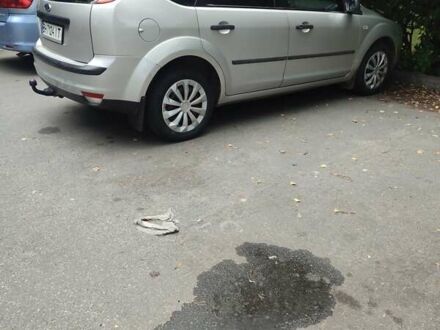 Серый Форд Фокус, объемом двигателя 1.39 л и пробегом 220 тыс. км за 4200 $, фото 1 на Automoto.ua