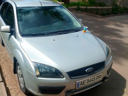 Форд Фокус 2007 в Кривом Роге на Automoto.ua Серый Форд Фокус, объемом двигателя 1.6 л и пробегом 620 тыс. км за 3900 $, фото 1 на Automoto.ua