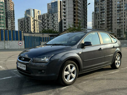 Форд Фокус 2007 в Киеве на Automoto.ua Серый Форд Фокус, объемом двигателя 1.8 л и пробегом 294 тыс. км за 4600 $, фото 1 на Automoto.ua