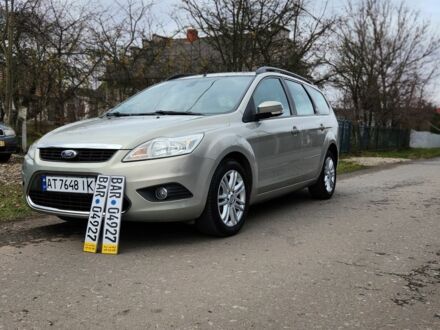 Серый Форд Фокус, объемом двигателя 1.6 л и пробегом 160 тыс. км за 6650 $, фото 1 на Automoto.ua