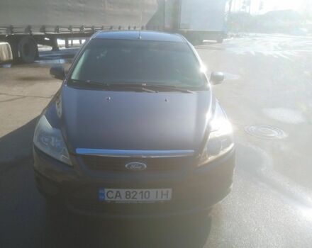 Серый Форд Фокус, объемом двигателя 1.6 л и пробегом 214 тыс. км за 5900 $, фото 1 на Automoto.ua