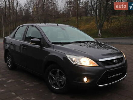 Сірий Форд Фокус, об'ємом двигуна 1.6 л та пробігом 130 тис. км за 5888 $, фото 1 на Automoto.ua